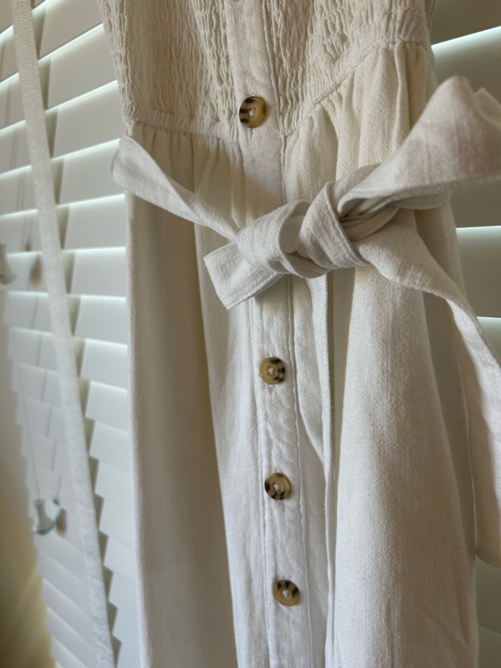 Abercrombie & Fitch Midi Dress White Sleeveless Summer Smocked Medium - Picture 2 of 8